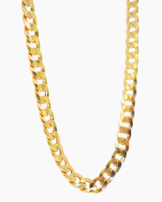 Cuban Chain in 18k Yellow Gold - Stand Out!