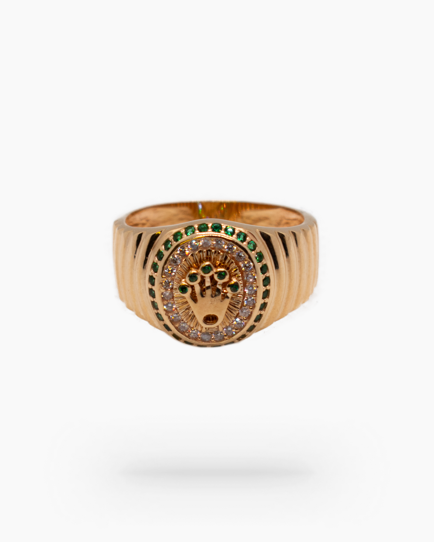 Royalty Ring 18K Yellow Gold Men: Sovereign Elegance